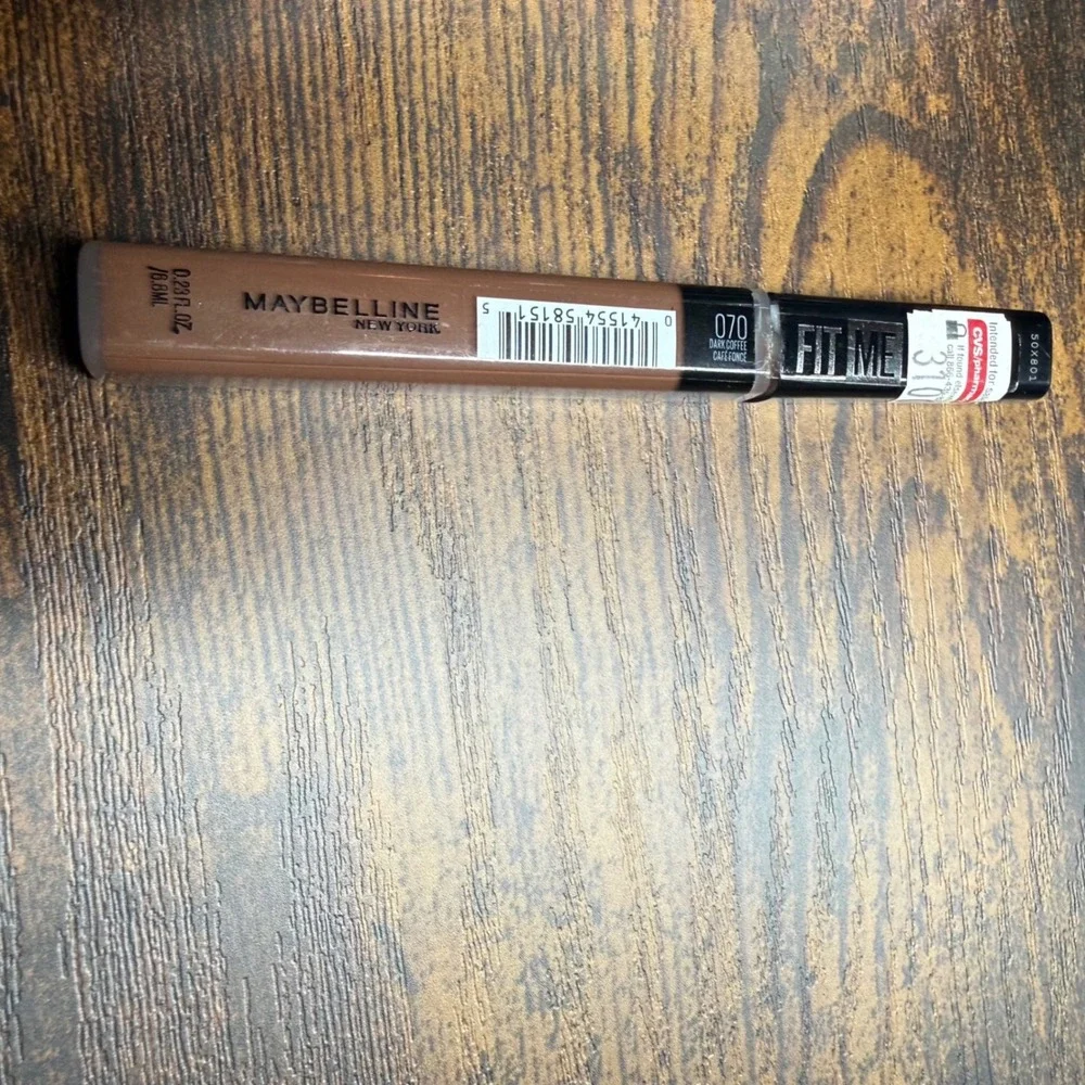 Maybelline Fit Me‎ Concealer 070 Dark Coffee 0.23oz Brown